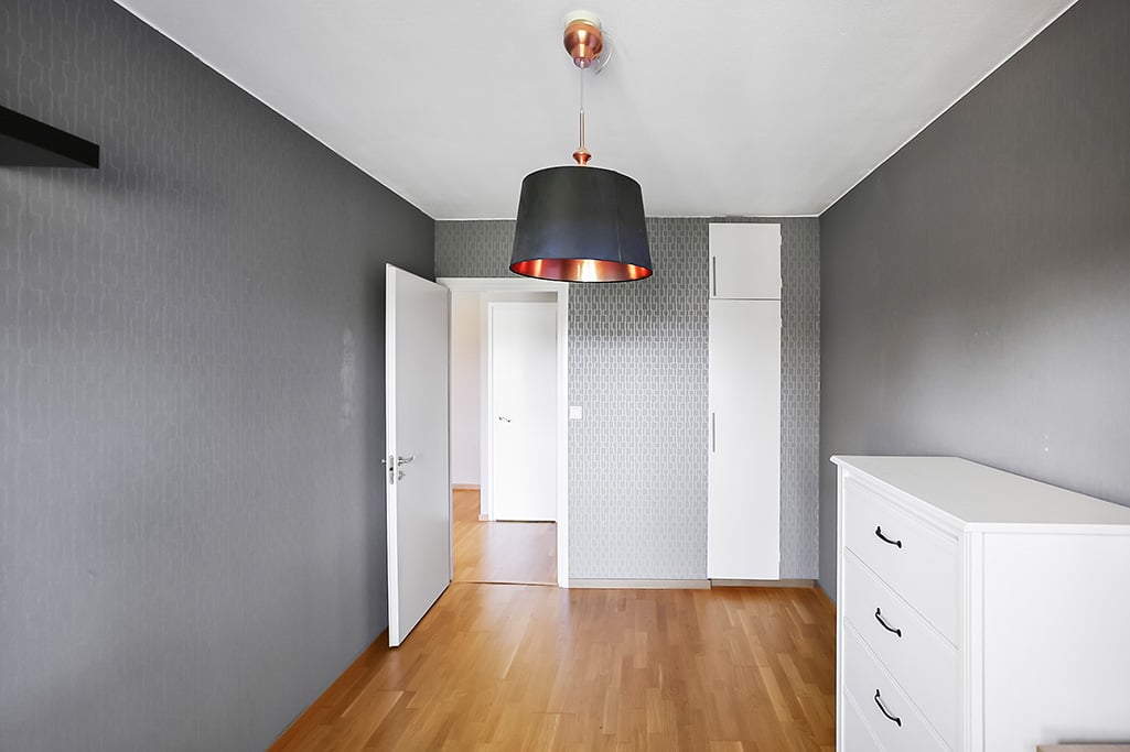 Renoverad aktielägenhet om två rum och kök i Hindersböle, Mariehamn